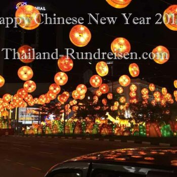 chinesische Lampions die die Straßen von Bangkok säumen