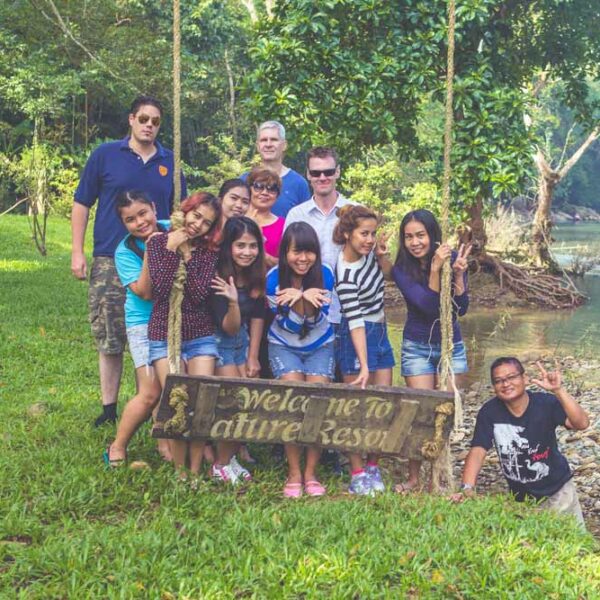 Team Ausflug in den Khao Sok National Park