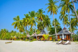 Inselhopping Andamanensee Koh Mook