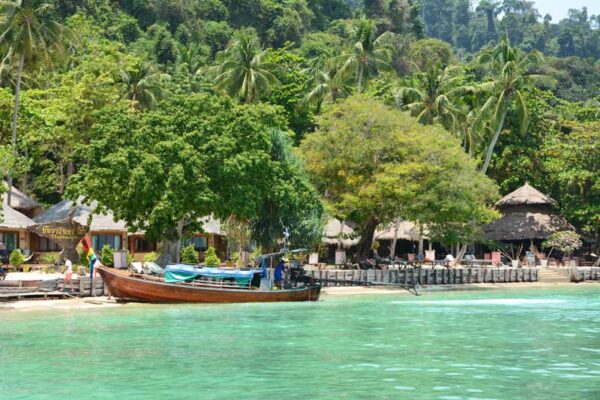 Das Thapwarin Resort auf der paradiesischen Insel Koh Hai.