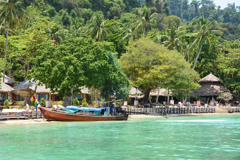 Das Thapwarin Resort auf der paradiesischen Insel Koh Hai.