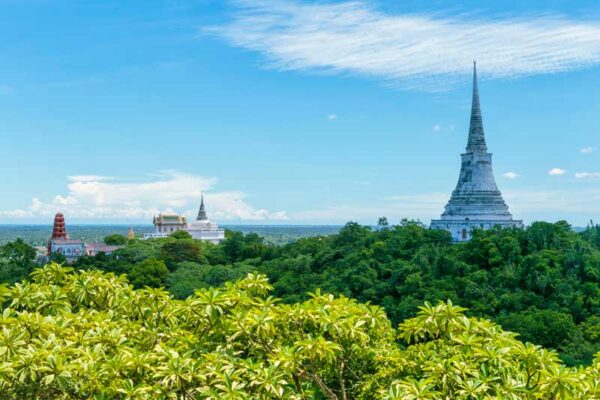 Vom Phra Nakhon Khiri Aussichtspunkt haben SIe eine herrliche Aussicht auf die Umgebung.