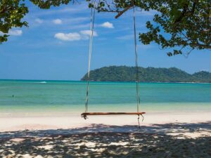 Lassen Sie am Strand von Koh Phayam einfach die Seele baumeln.