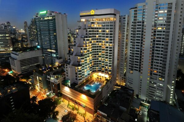 Rembrandt Hotel Bangkok, Sukhumvit Road