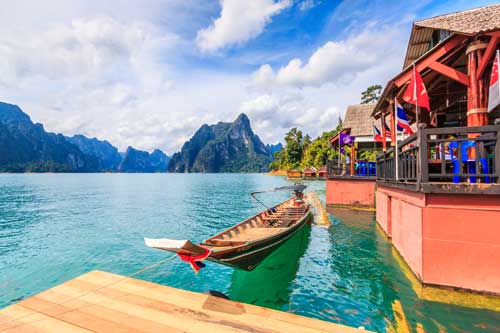 Cheow Lan See Khao Sok