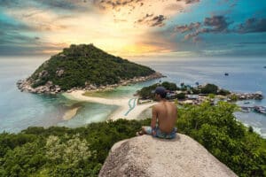 Blick vom Koh Tao Viewpoint im August 2021