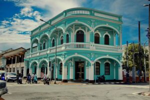 Ein typisches Haus aus der Kolonialzeit auf Phuket, zu finden in Phuket Old Town