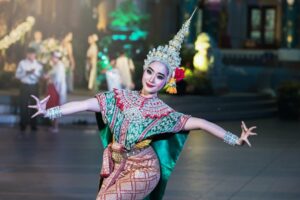 Ramayana Tänzerin auf dem gleichnamigen Fest in Thailand