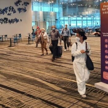 Touristen die im Rahmen spezieller Einreiseprogramm nach Thailand einreisen.