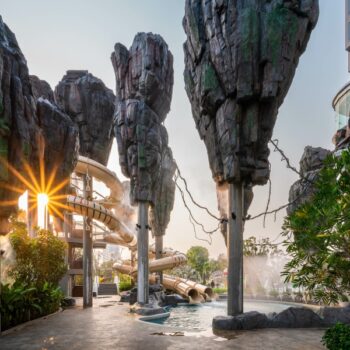 Der Wasservergnügungspark mit Weltraumthema im Grande Centre Point Space Pattaya.