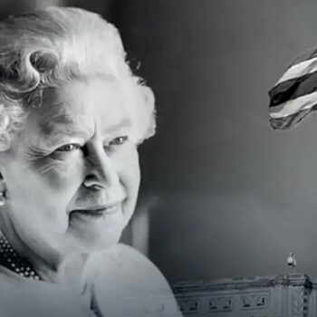 Thailand ehrt gemeinsam mit der Welt Königin Elizabeth II.