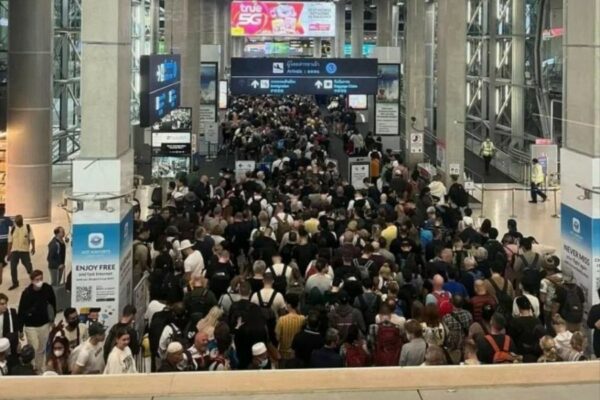 Aufgrund der Lockerung der Einreisebestimmungen, strömen wieder Massen von Touristen nach Thailand.