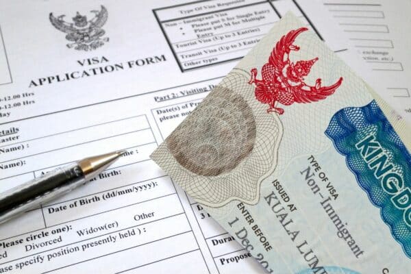 Visum Thailand Antragsformular und Non-Immigrant Visum